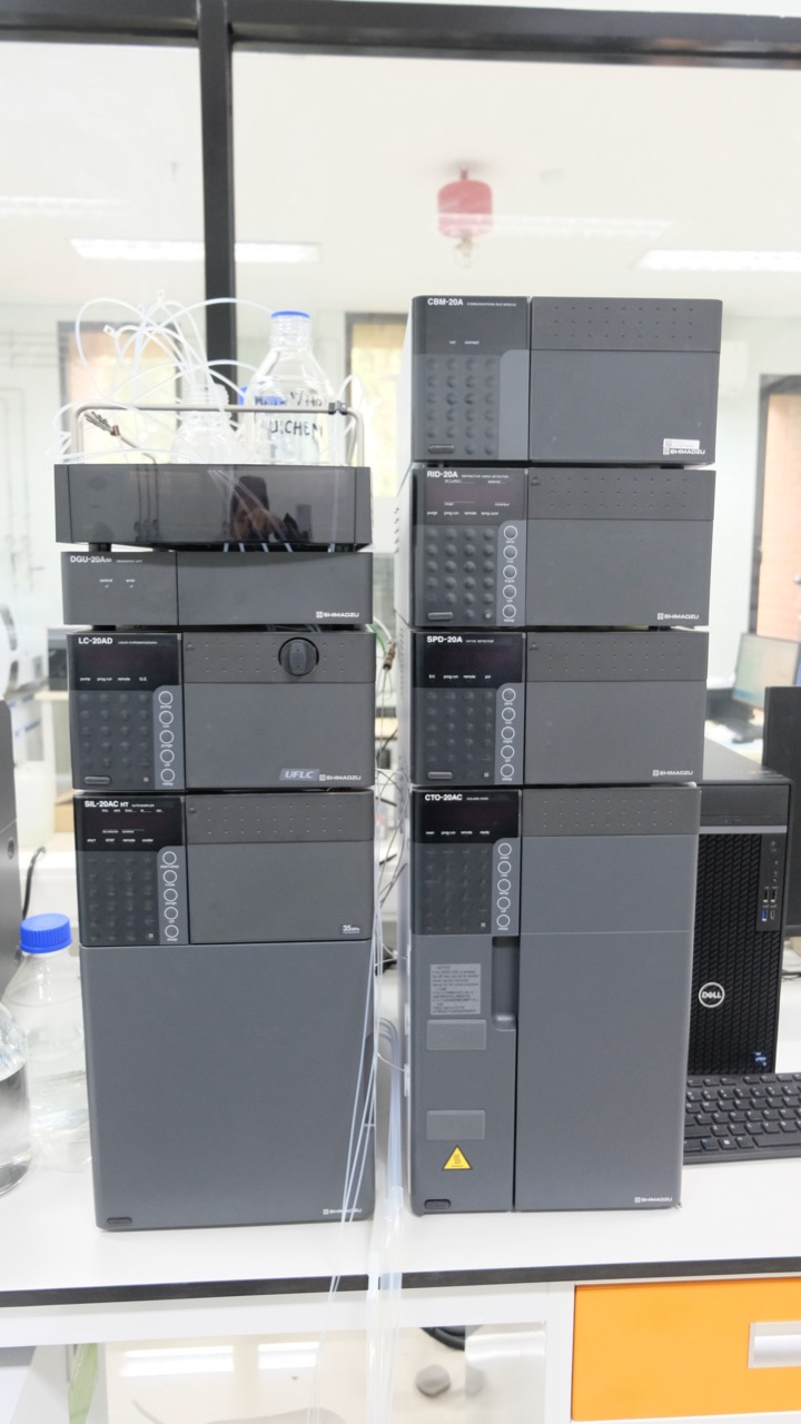 HPLC System LC-20AD with Autoinjector