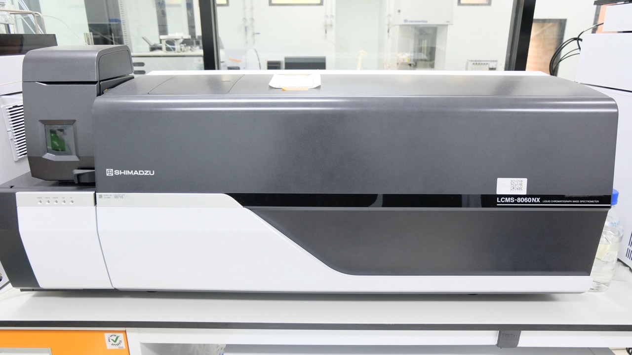 LC-MS/MS (LCMS-8060 NX)