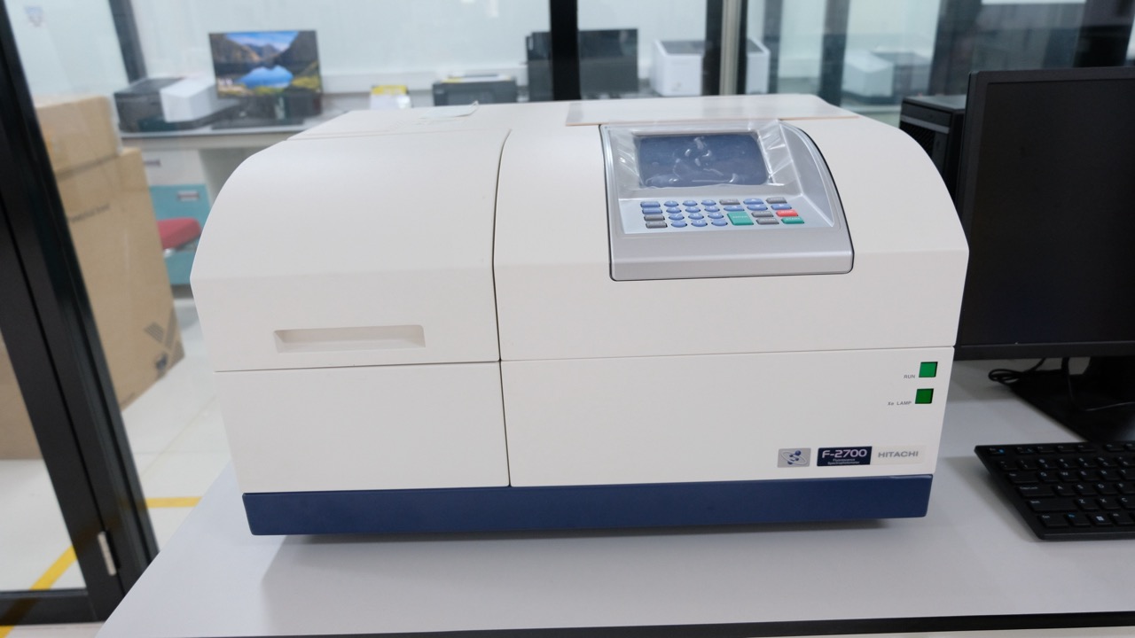 F-2700 Fluorescence Spectrophotometer