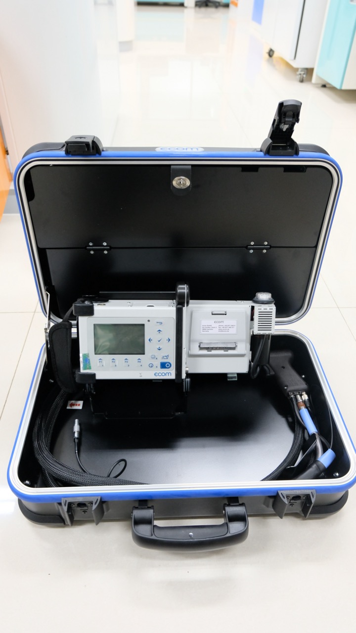 Alat Uji Emisi Gas Buang Kendaraan Digital (Bensin Dan Solar)